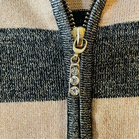 Questions Petites full zip cardigan sweater size PM black gold glitter holidays - Picture 8 of 8